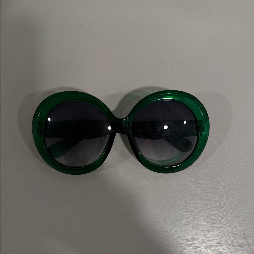 Stylish Round Oversized Green Sunglasses